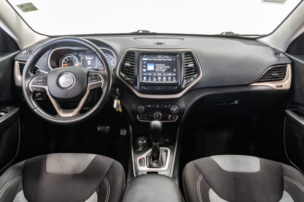 Used 2014 Jeep Cherokee Latitude image 22