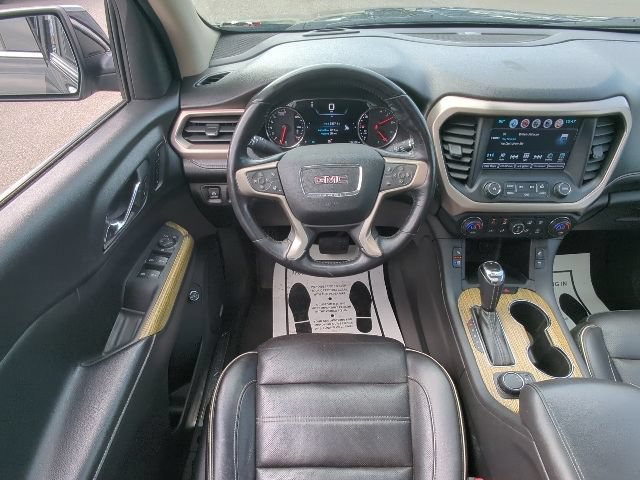 Used 2018 GMC Acadia Denali w/ Technology Package AWD/4WD image 7