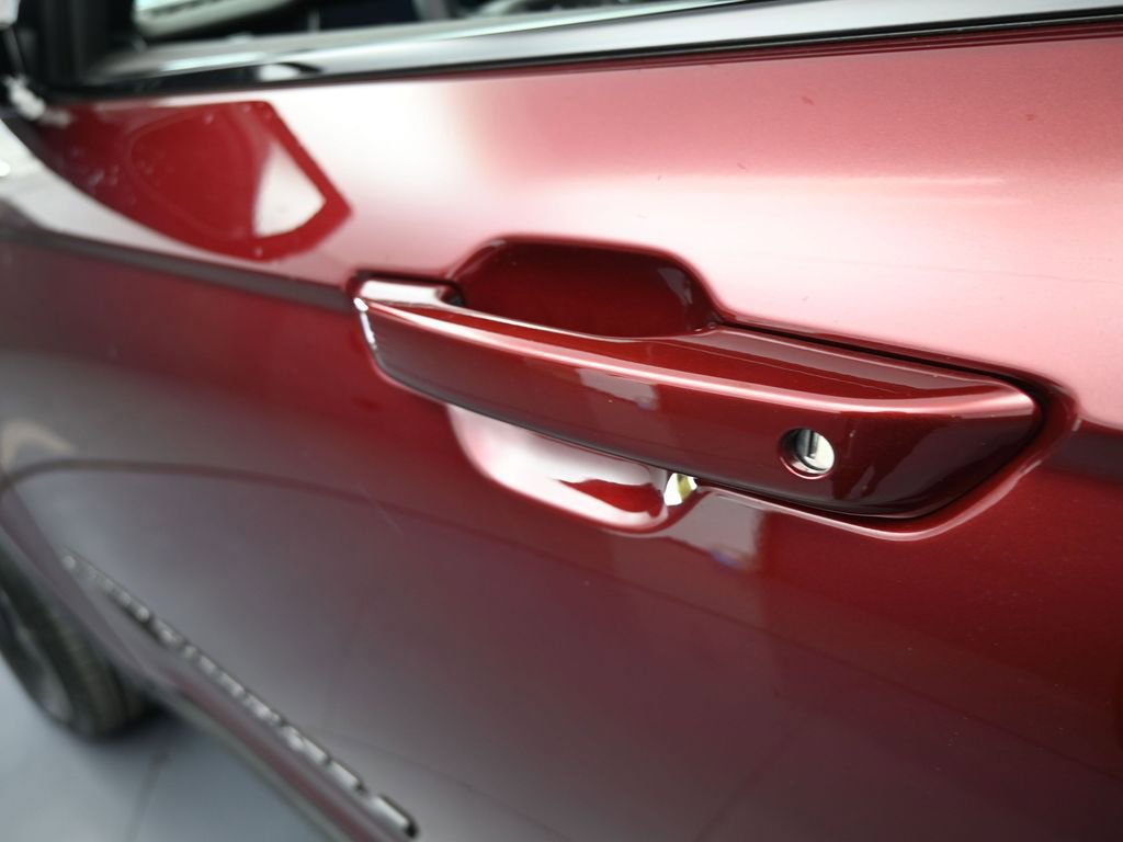 New 2025 Jeep Grand Cherokee Altitude image 27