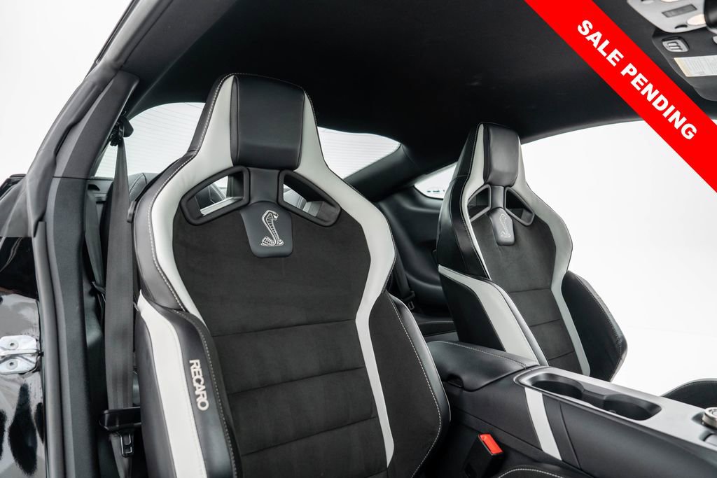 Used 2021 Ford Mustang Shelby GT500 w/ Technology Package image 31
