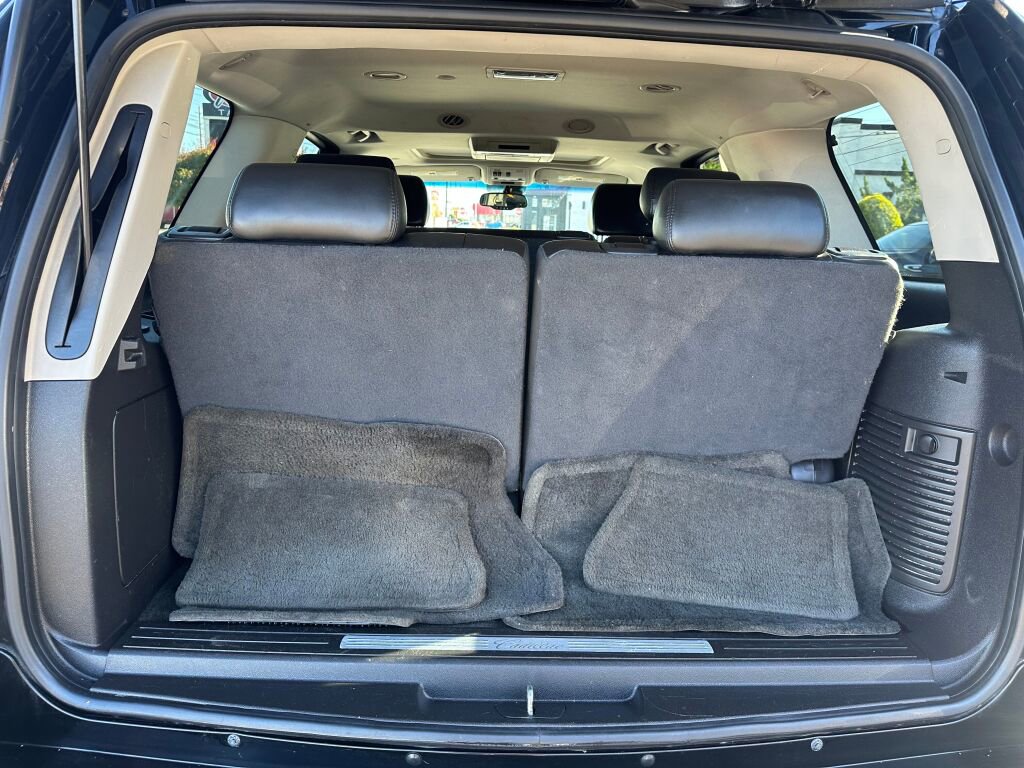 Used 2009 Cadillac Escalade 4WD Hybrid image 32