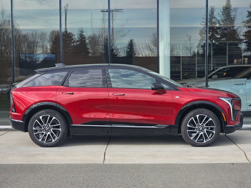 New 2026 Cadillac Optiq Sport 1 image 6