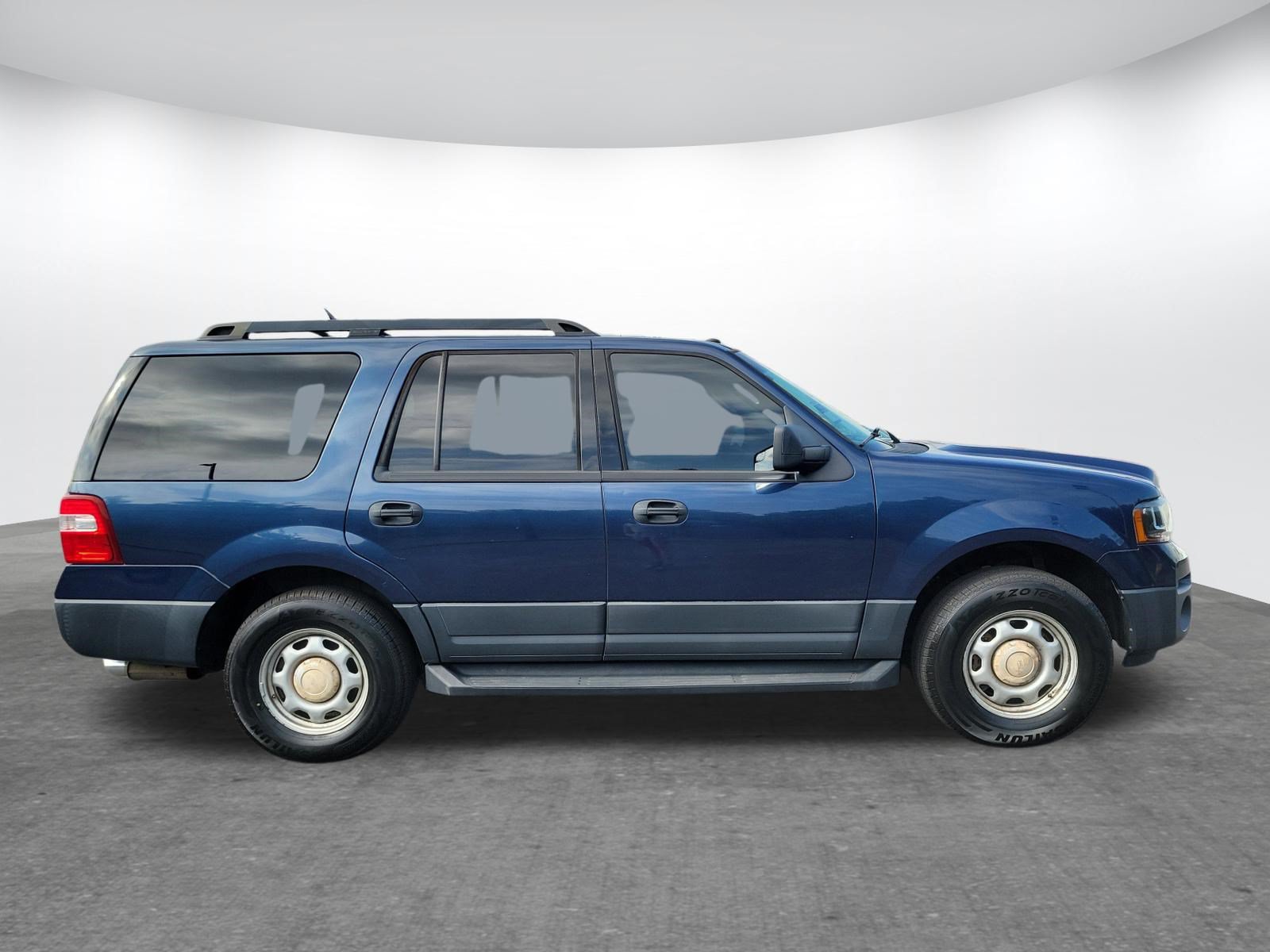 Used 2016 Ford Expedition XL AWD/4WD image 22