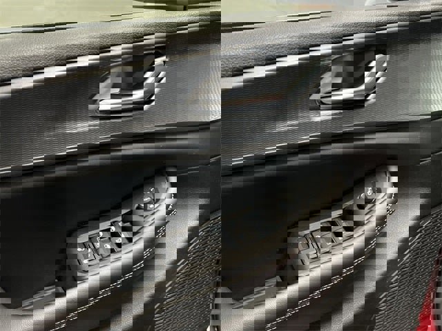 Used 2023 Jeep Grand Cherokee Laredo image 56