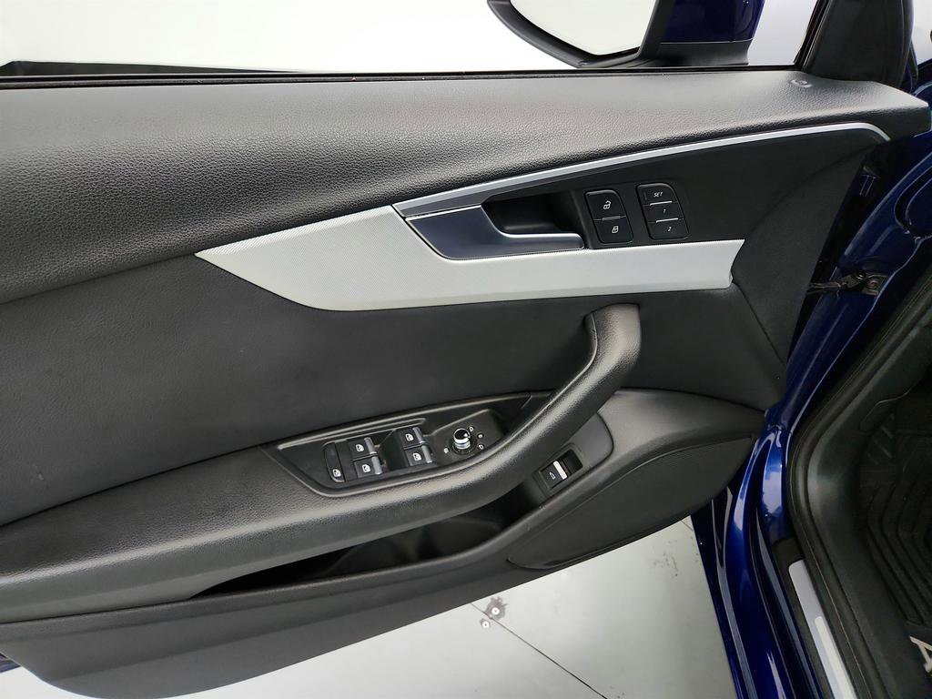 Used 2017 Audi A4 2.0T Ultra Premium w/ Convenience Package image 21