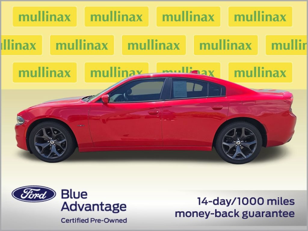 Used 2018 Dodge Charger R/T w/ Plus Group RWD image 12