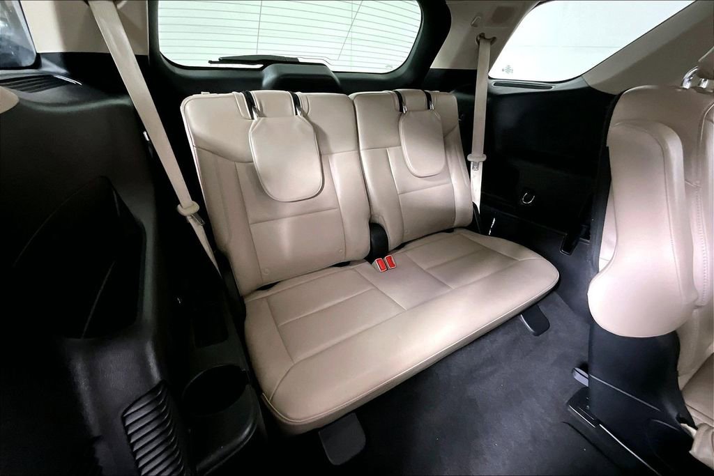 Used 2021 Ford Explorer Limited w/ Equipment Group 301A image 28