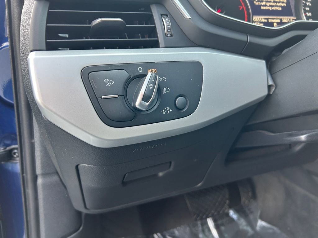 Used 2018 Audi A4 Sedan image 21