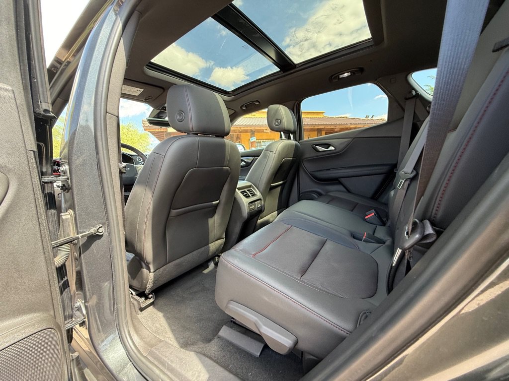 Used 2019 Chevrolet Blazer RS FWD image 23