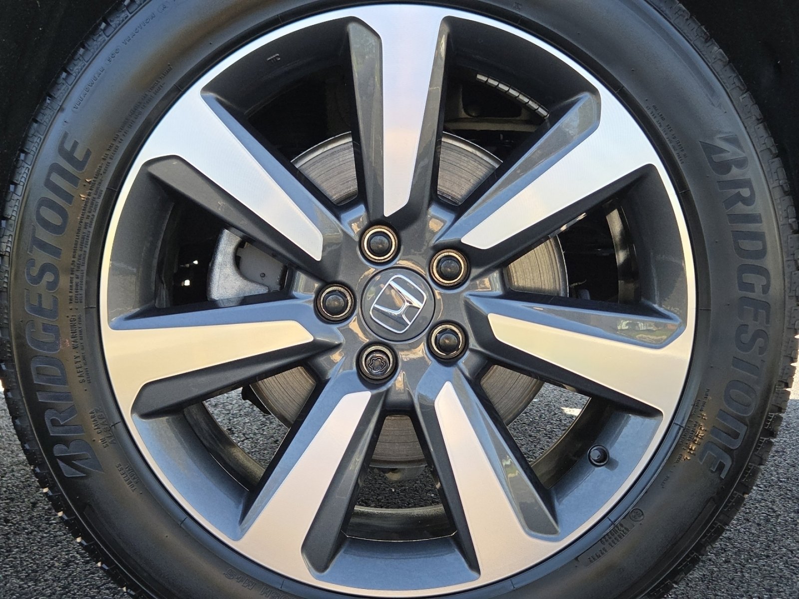 Certified 2025 Honda Pilot Elite image 15