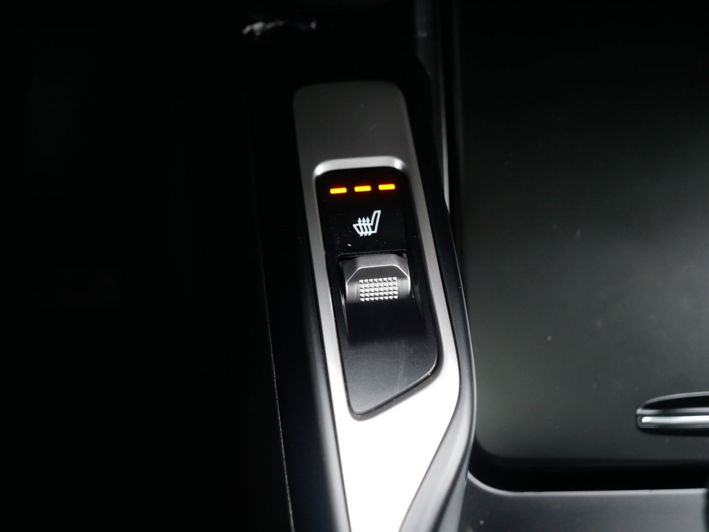 Certified 2023 Kia Sorento X-Line EX image 28