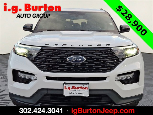 Used 2023 Ford Explorer ST-Line w/ Class IV Trailer Tow Package image 2