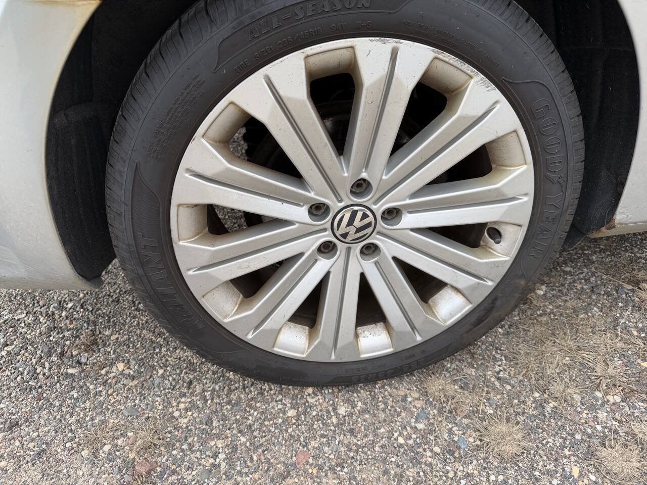 Used 2013 Volkswagen Passat 2.5 SEL Premium FWD image 11