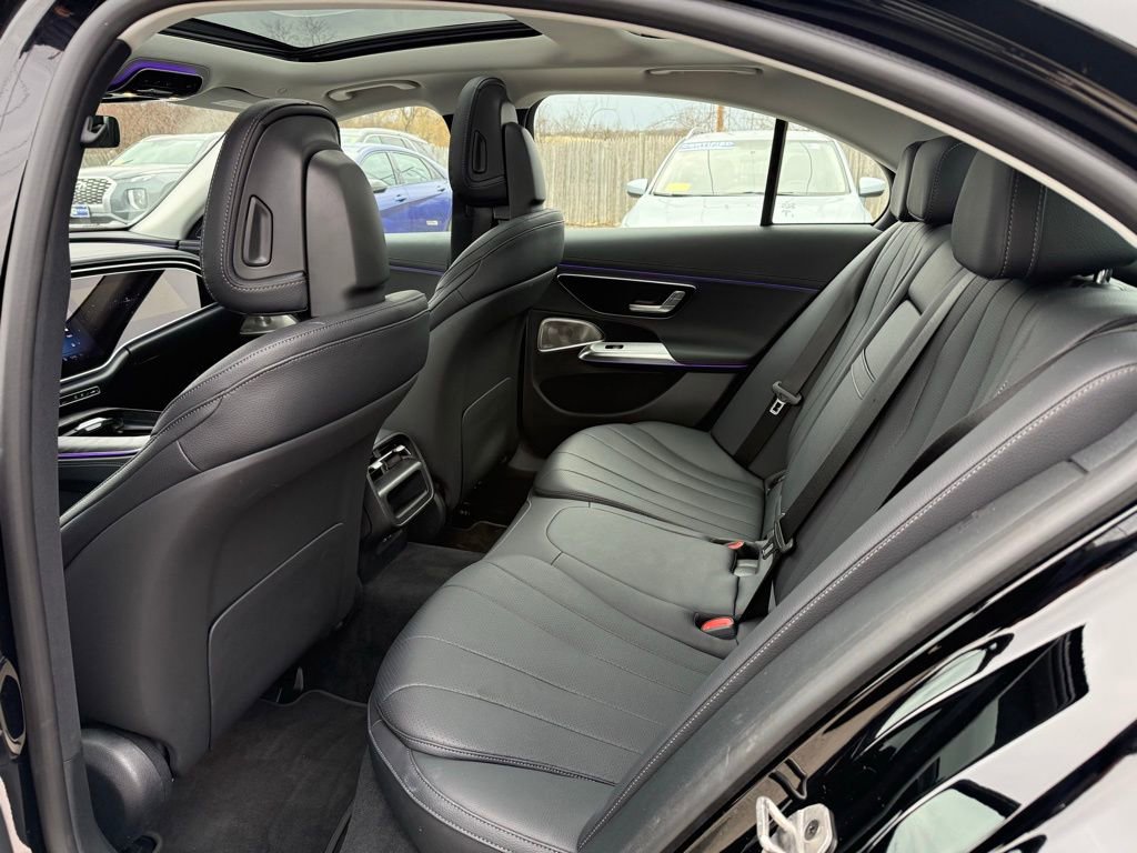 Used 2025 Mercedes-Benz E 450 4MATIC Sedan image 15