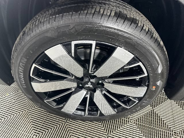 New 2026 Mitsubishi Outlander SE AWD/4WD image 2