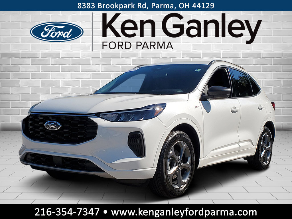 Certified 2023 Ford Escape ST-Line w/ Tech Pack #1 AWD/4WD image 1