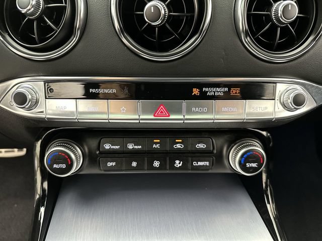 Used 2022 Kia Stinger GT2 AWD/4WD image 21