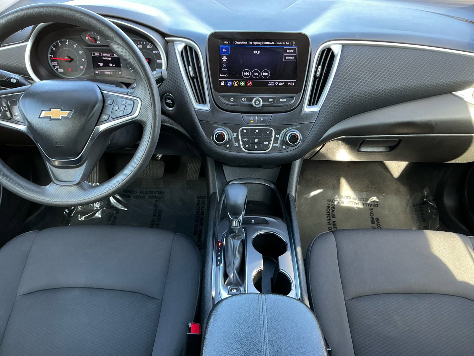 Used 2023 Chevrolet Malibu LT FWD image 11