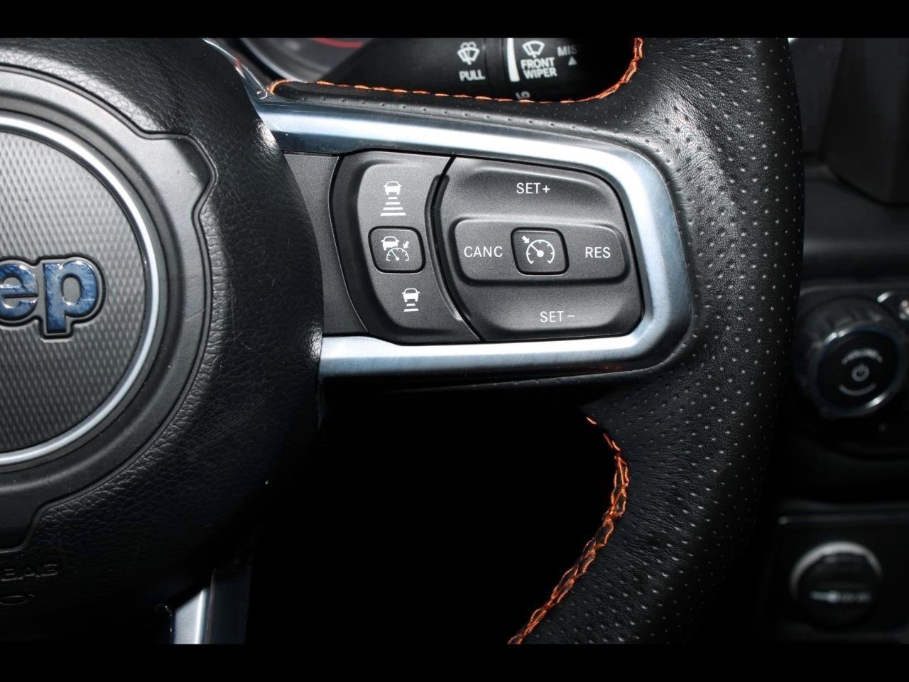 Used 2021 Jeep Gladiator Mojave AWD/4WD image 34