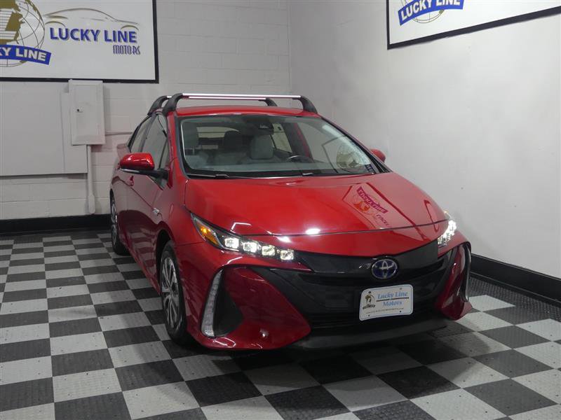 Used 2021 Toyota Prius Prime XLE image 5