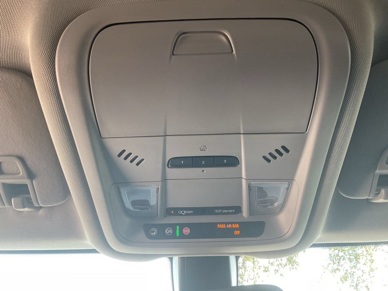 Used 2019 GMC Terrain SLT w/ Preferred Package FWD image 13