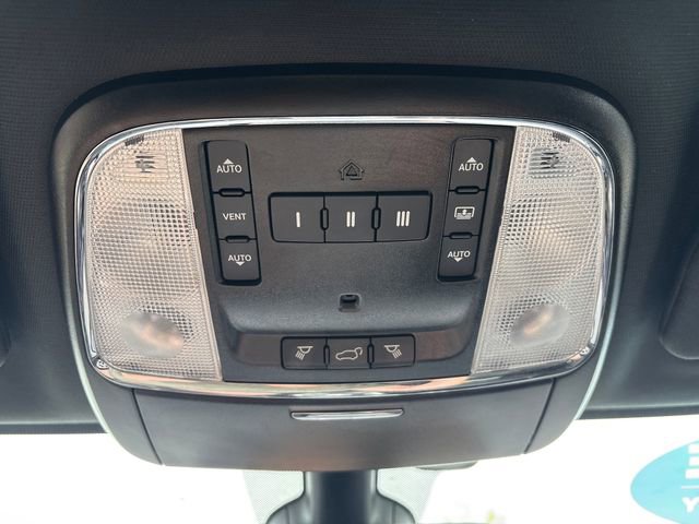 Used 2021 Jeep Grand Cherokee Limited w/ Sun & Sound Group AWD/4WD image 14
