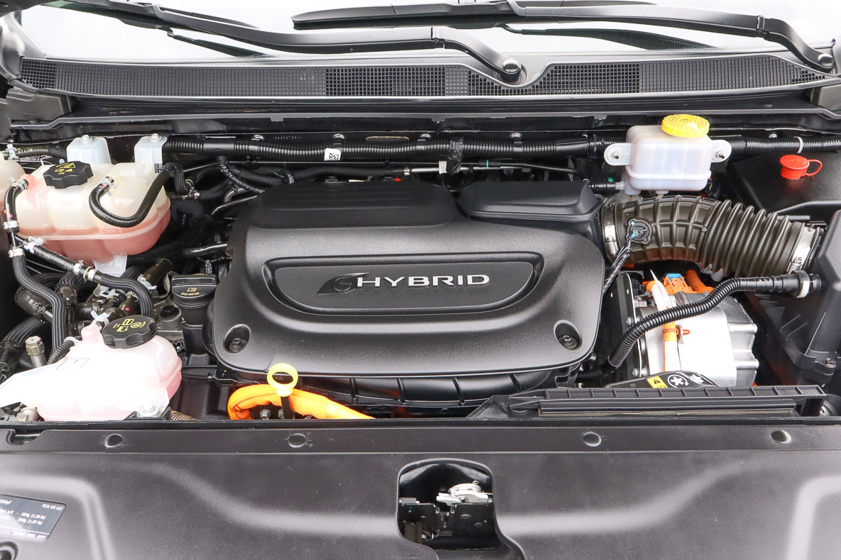 Used 2023 Chrysler Pacifica Limited image 18