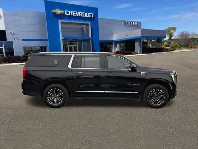 Used 2025 GMC Yukon XL Elevation AWD/4WD image 26