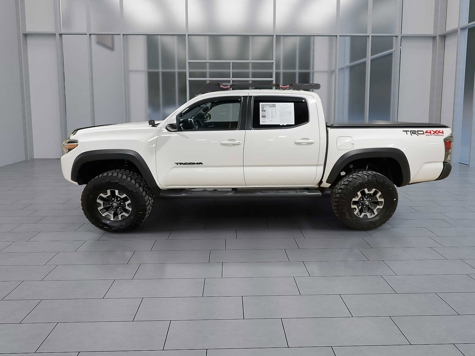 Used 2021 Toyota Tacoma TRD Off-Road image 5