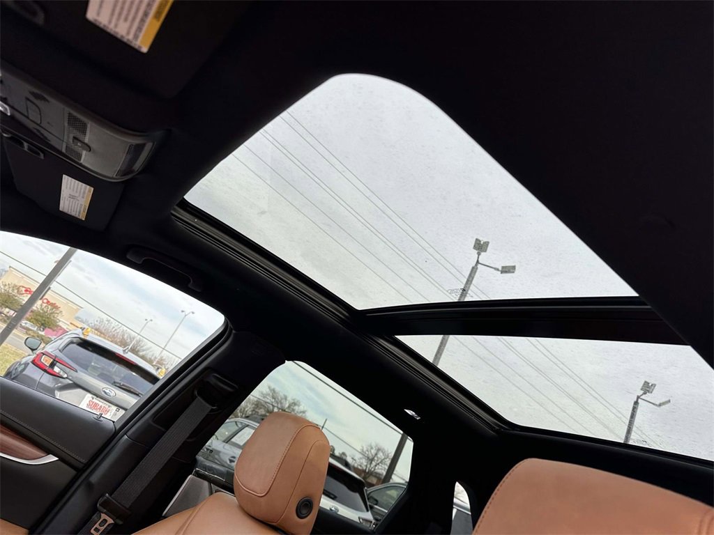 New 2026 Cadillac XT5 Premium Luxury w/ Driver Assist Package image 17