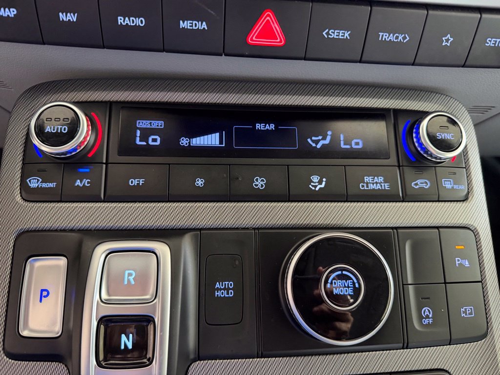 Used 2024 Hyundai Palisade SEL FWD image 45