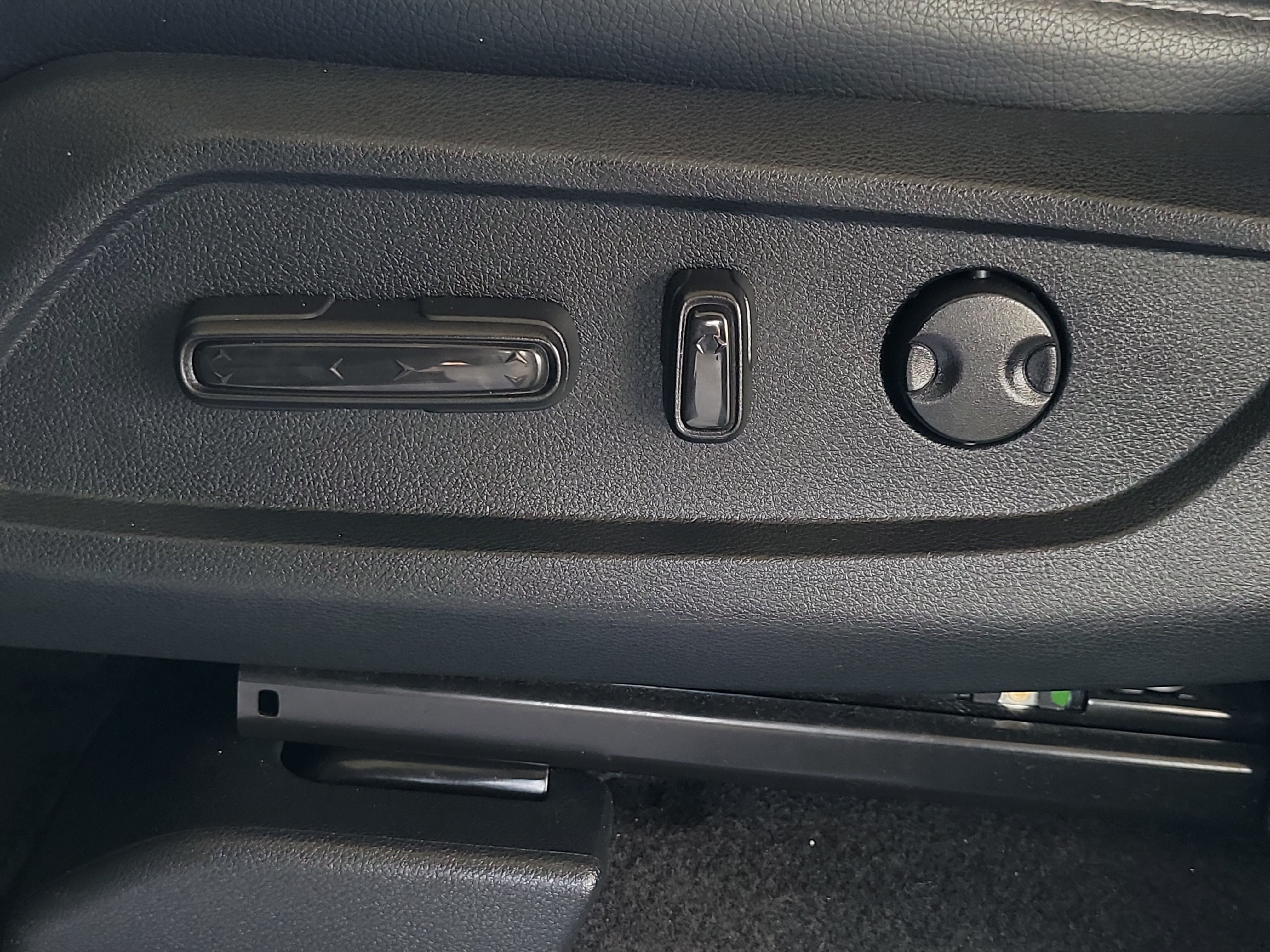 Used 2024 Honda Pilot EX-L image 21