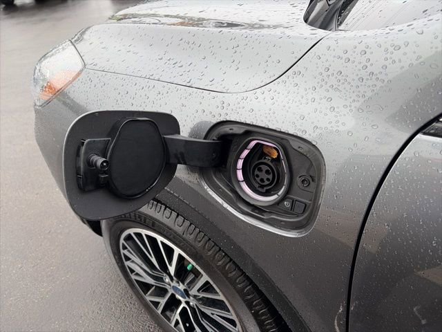 Used 2022 Ford Escape SE w/ Cold Weather Package image 7