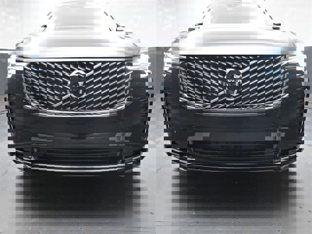 New 2025 Volvo XC90 B6 Ultra w/ Protection Package Premier image 32