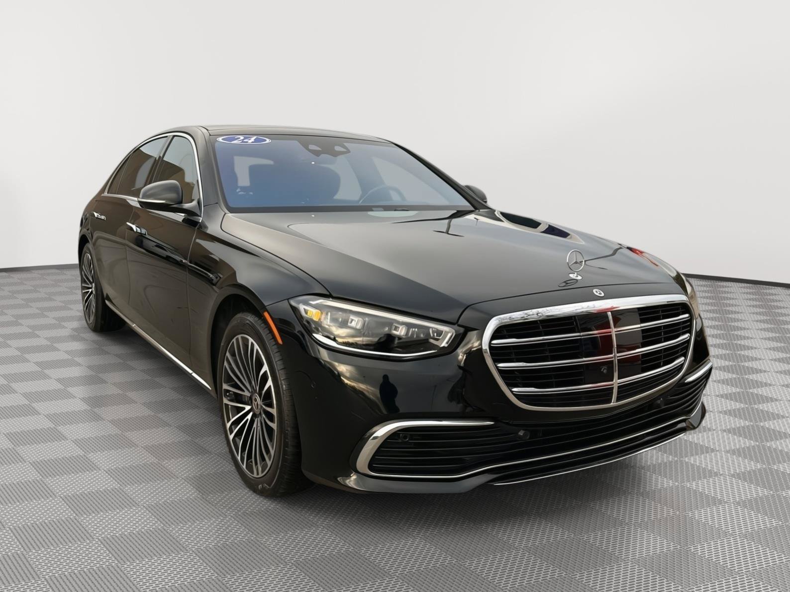 Certified 2024 Mercedes-Benz S 580 4MATIC Sedan image 1