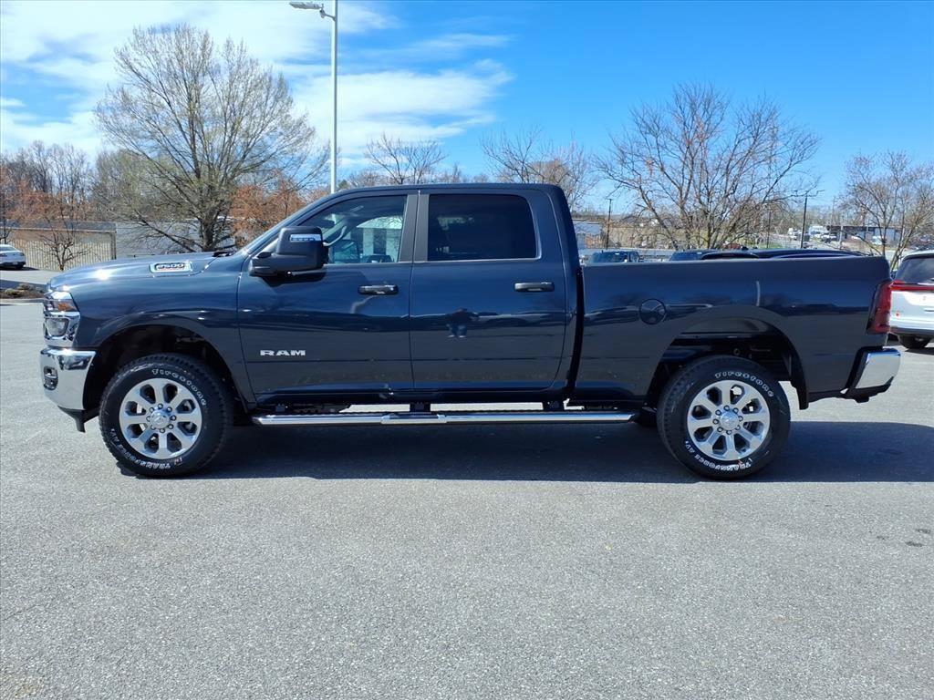New 2026 RAM 2500 Big Horn AWD/4WD image 6