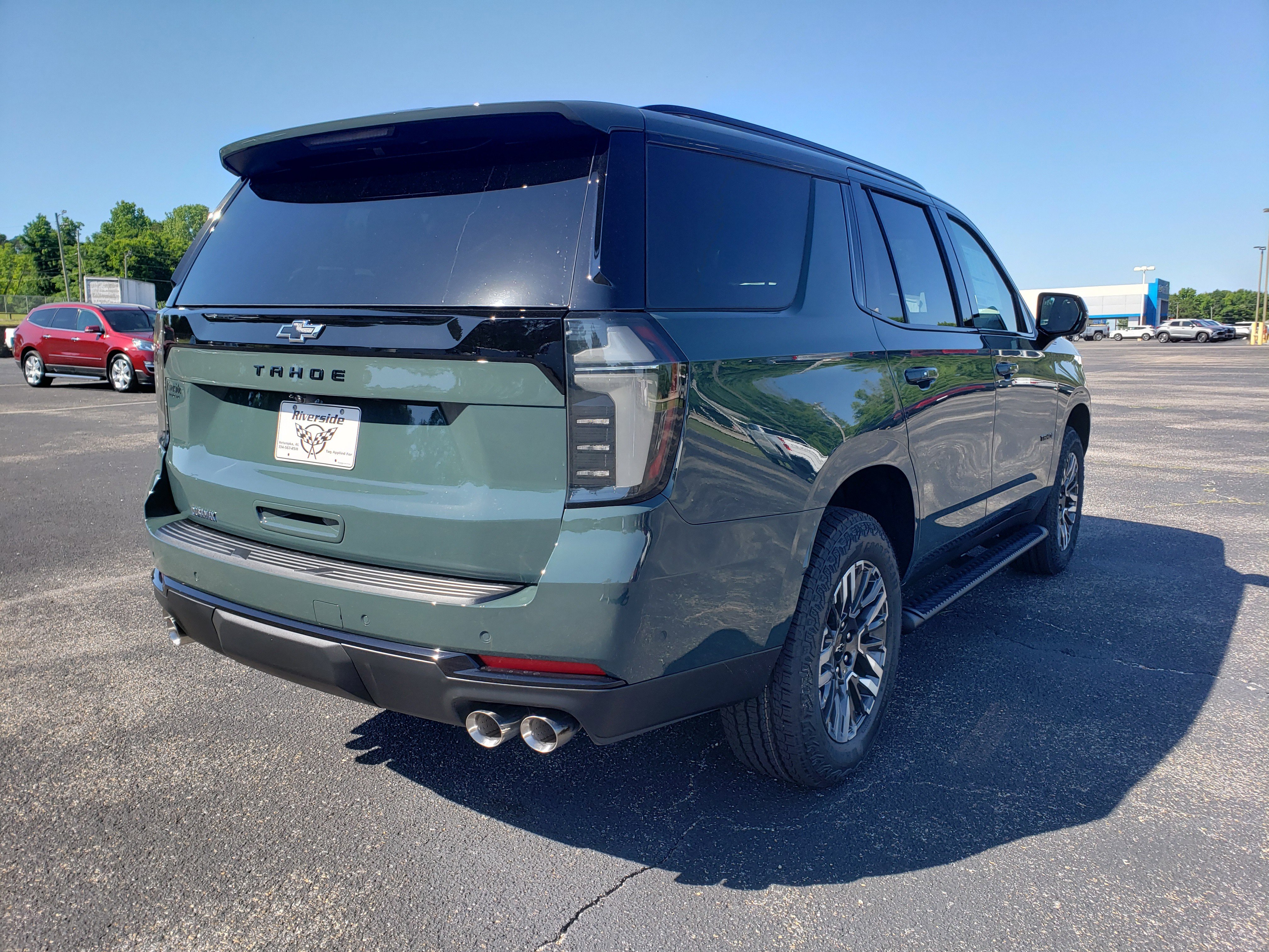 New 2026 Chevrolet Tahoe Z71 w/ Comfort Package AWD/4WD image 3