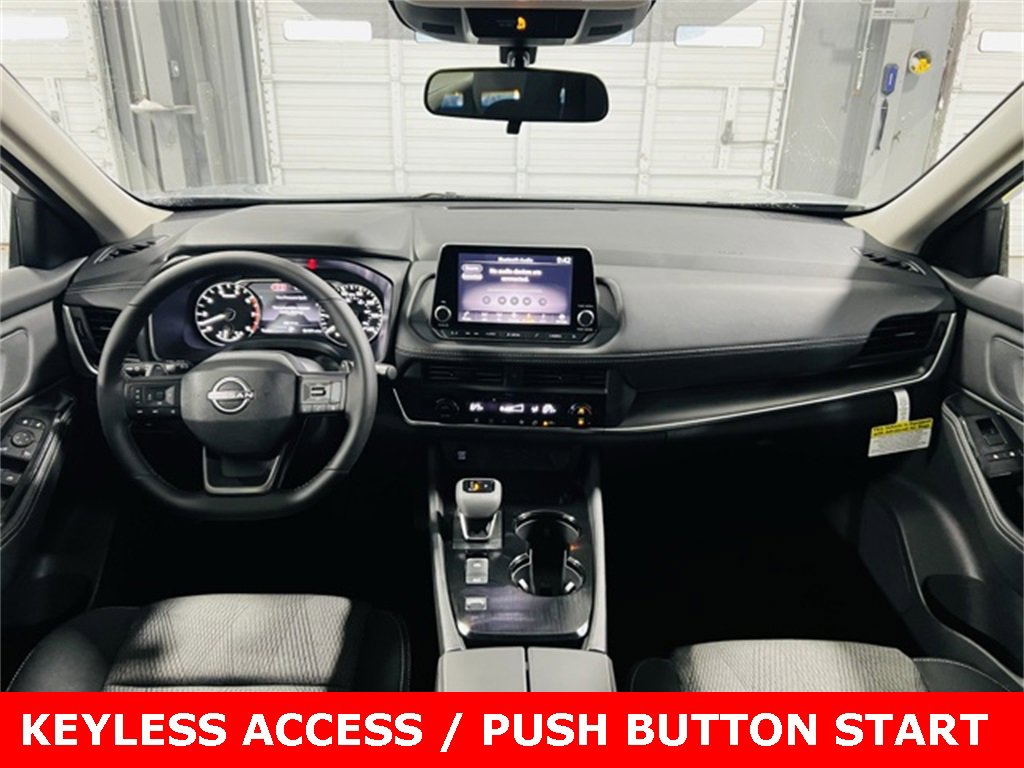 New 2026 Nissan Rogue SV image 4