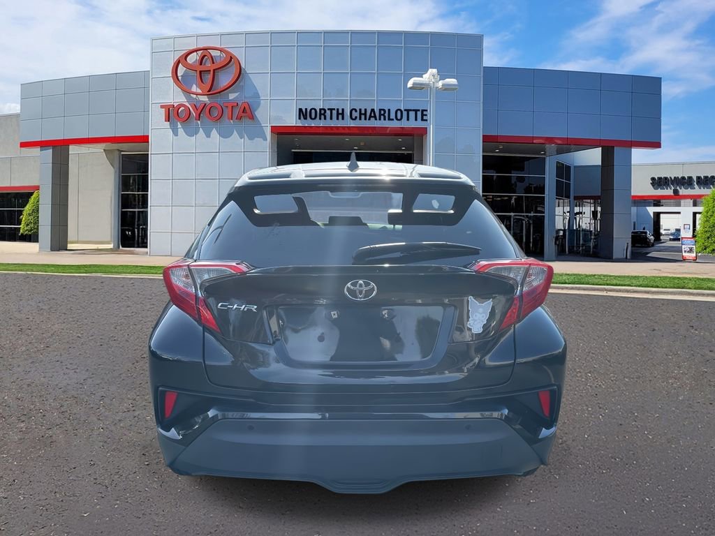 Used 2021 Toyota C-HR LE image 9