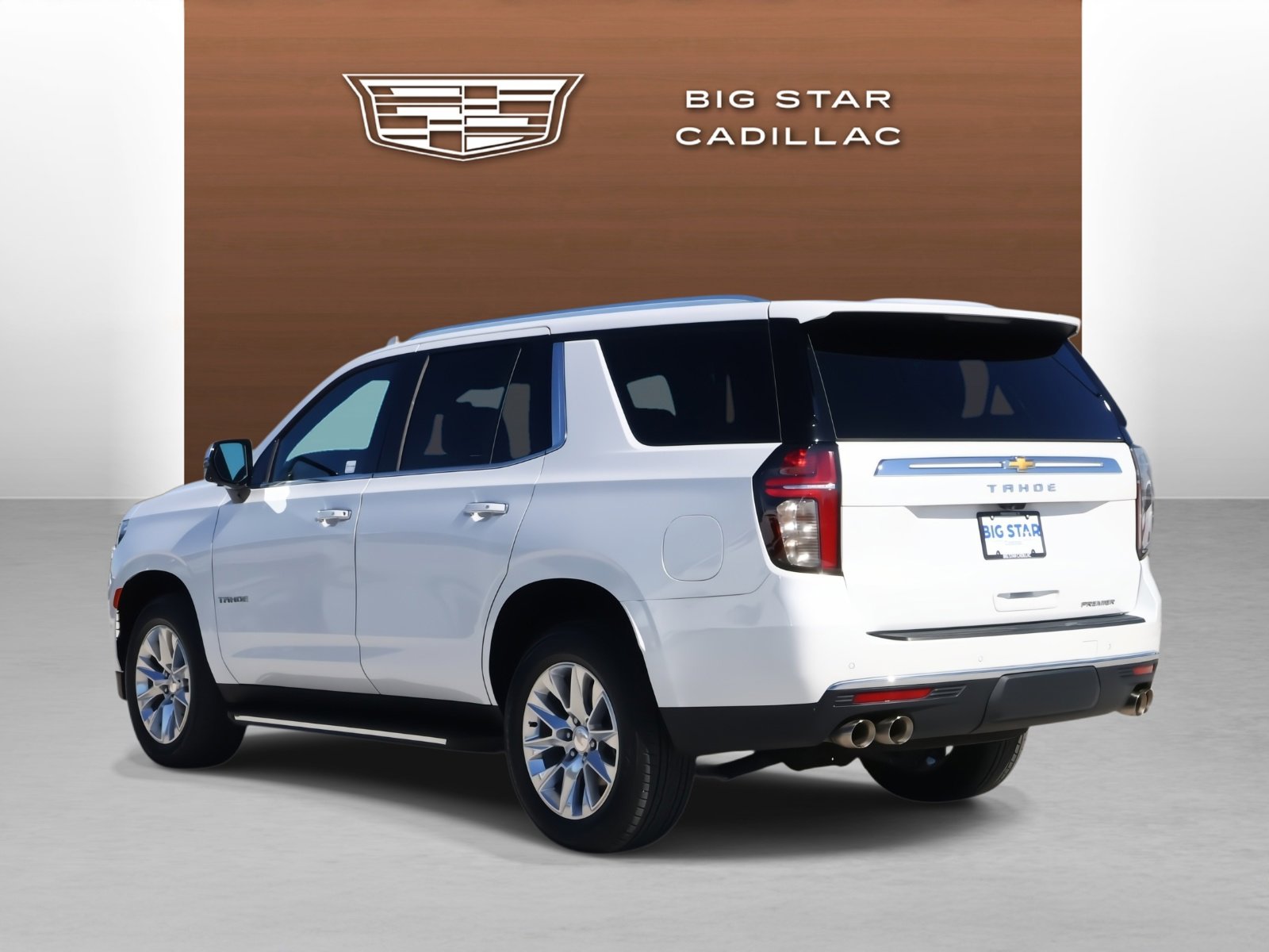 Used 2023 Chevrolet Tahoe Premier RWD image 3