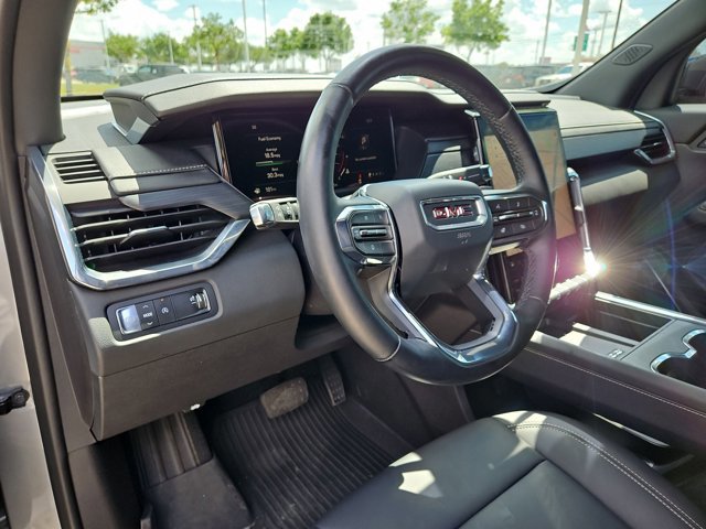 Used 2024 GMC Acadia Elevation w/ Luxury Package image 10