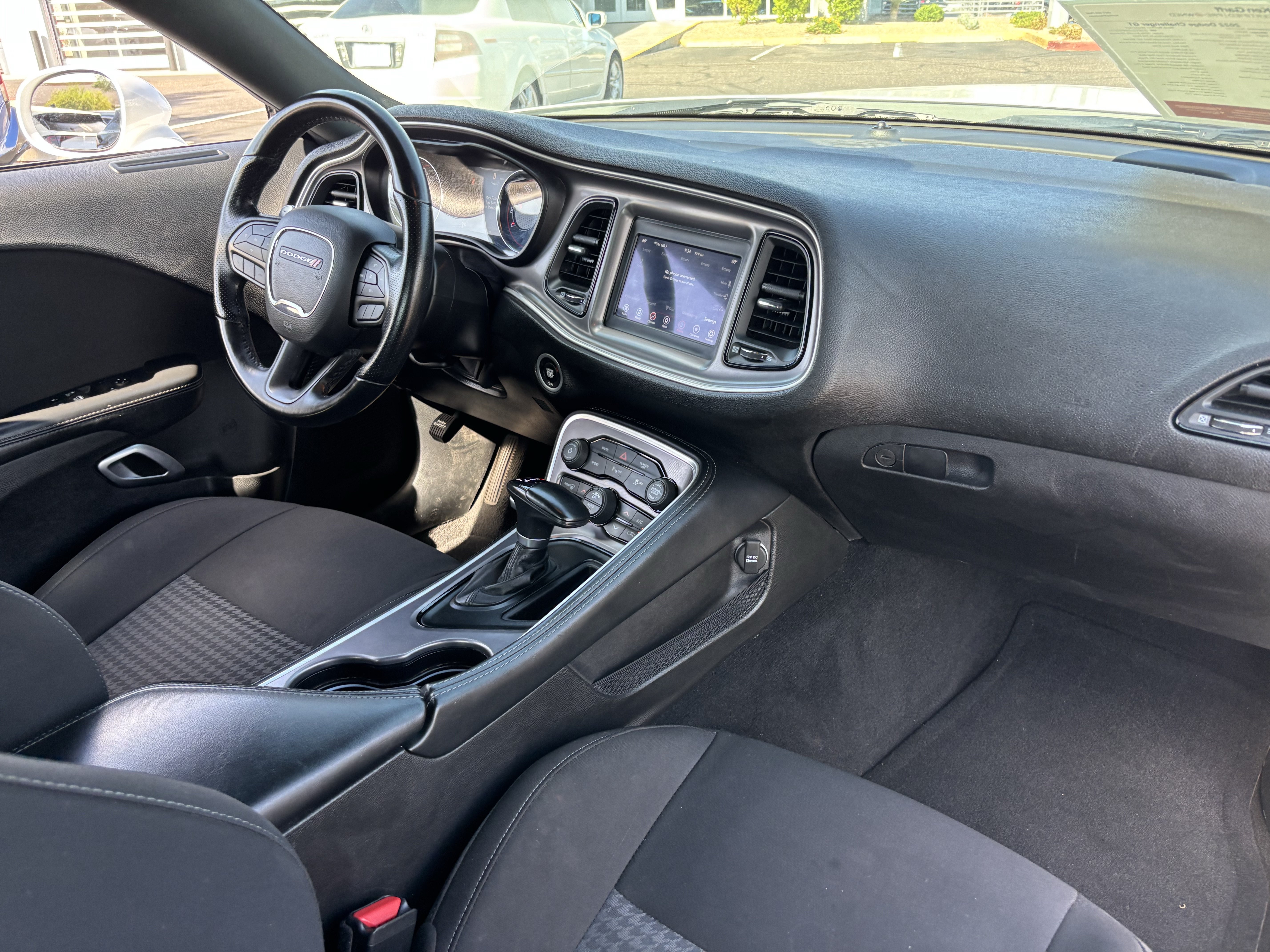 Used 2022 Dodge Challenger GT RWD image 11