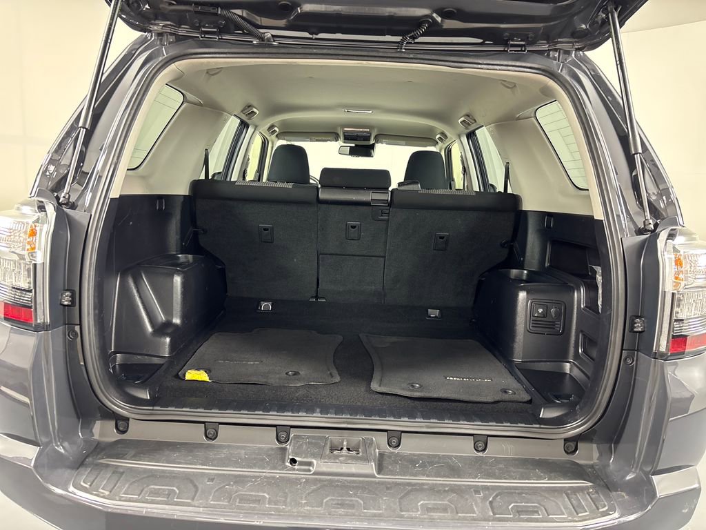 Certified 2024 Toyota 4Runner SR5 image 29