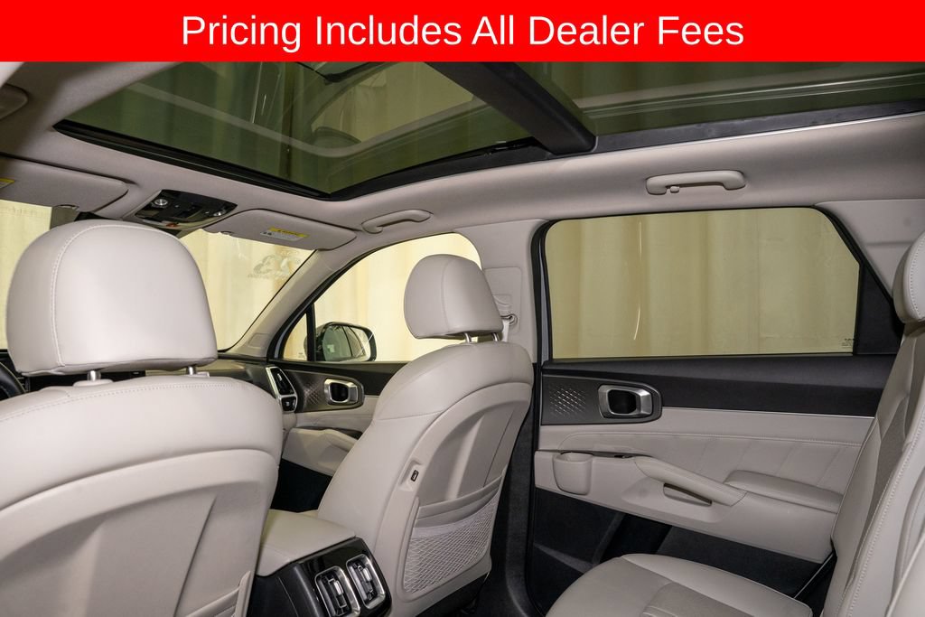 Certified 2023 Kia Sorento SX AWD/4WD image 9