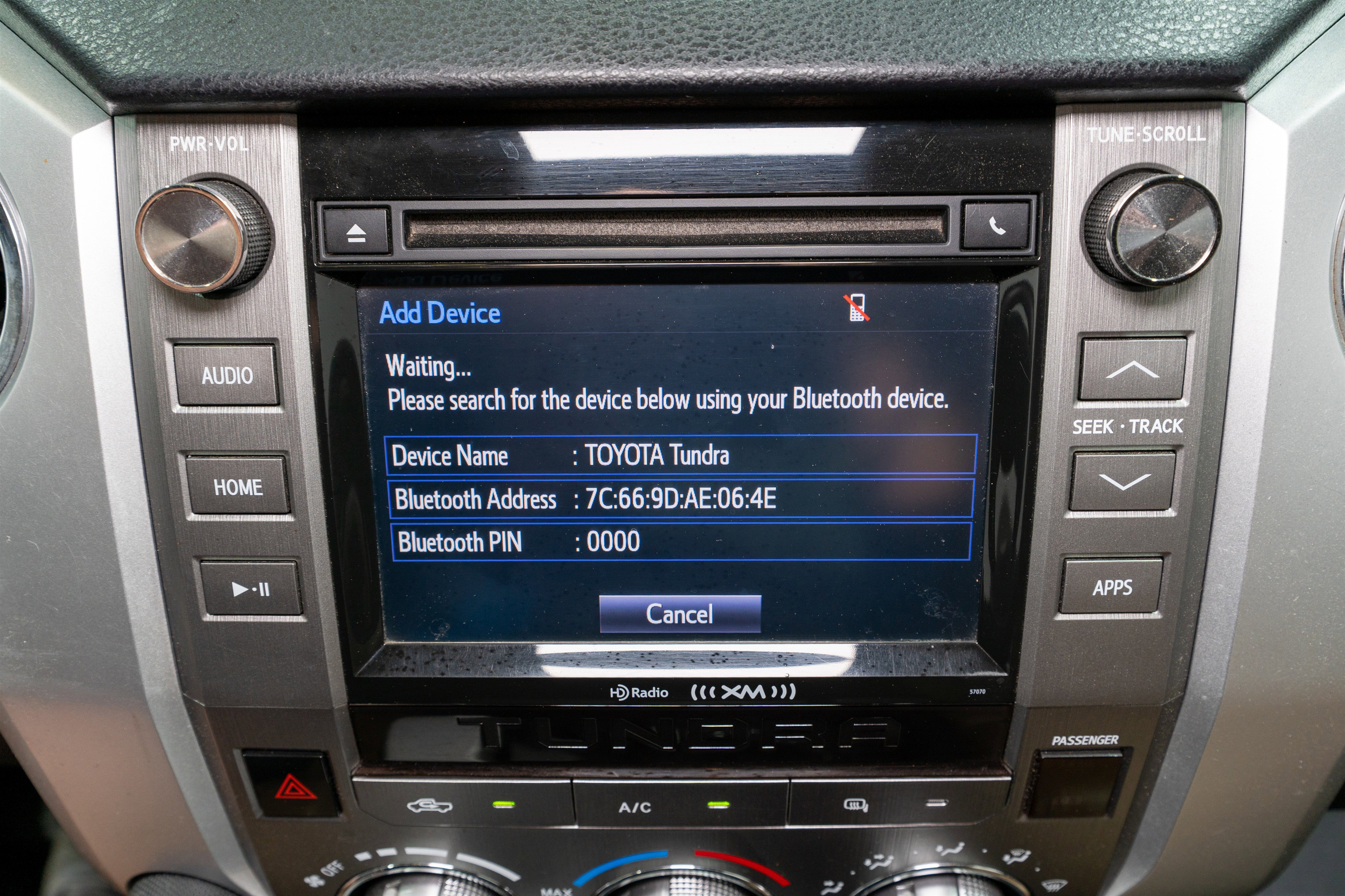Used 2015 Toyota Tundra SR5 w/ TRD Off Road Package AWD/4WD image 16