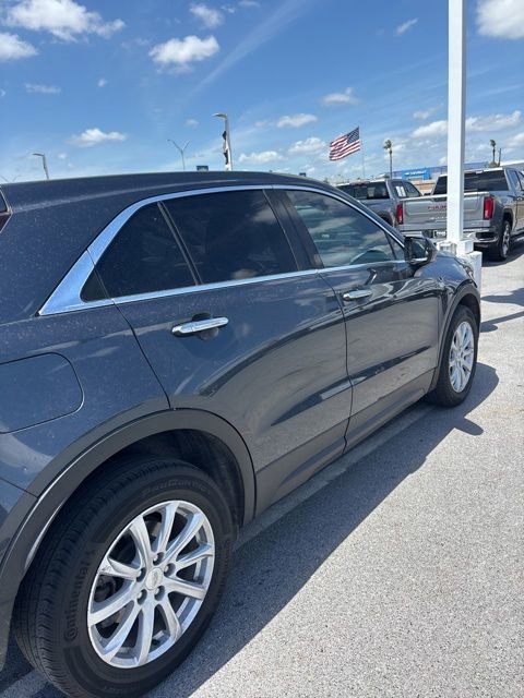 Used 2021 Cadillac XT4 Luxury FWD image 11