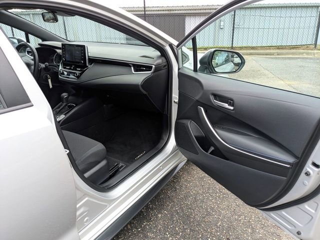 Used 2021 Toyota Corolla SE image 35