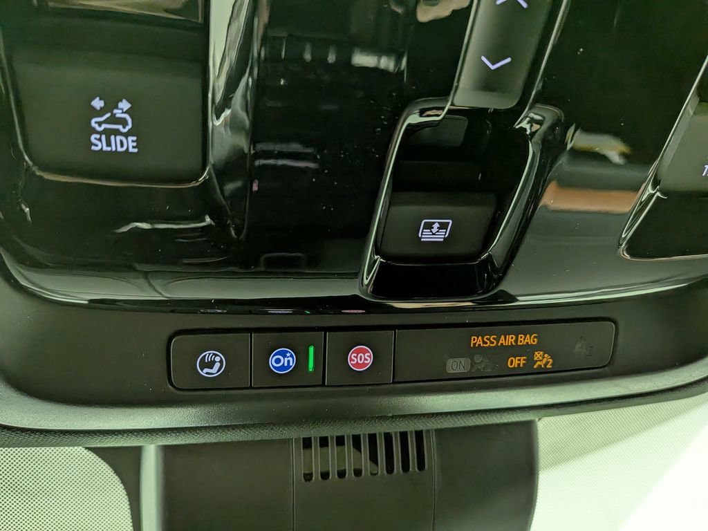 New 2026 GMC Yukon XL Denali w/ Sun & Power Step Package image 33