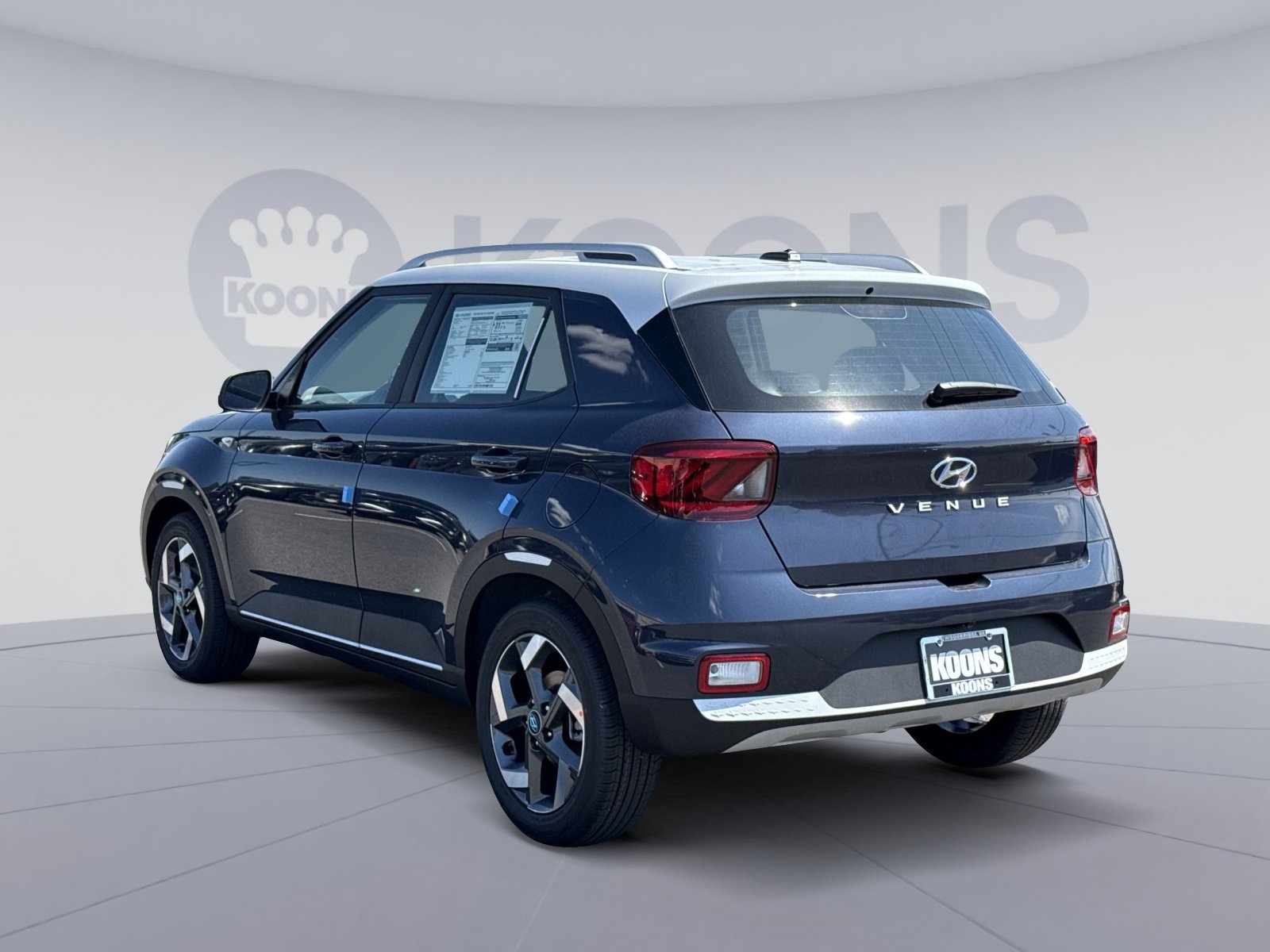 New 2026 Hyundai Venue SEL FWD image 4