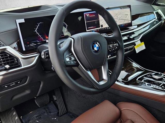 New 2026 BMW X5 xDrive50e image 3